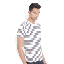 HOLS T SHIRT