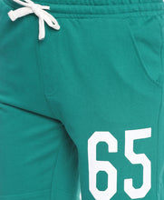 Masculino Latino Green Shorts