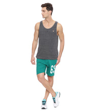 Masculino Latino Green Shorts