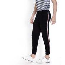 Rocx Men's Black Colour Contrast Strap Trackpant