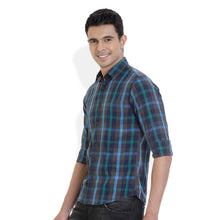 ROCX Men's Multi Colour Twill Checks Casual Shirt